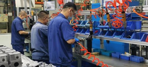 長春一東 以自主創(chuàng)新驅(qū)動發(fā)展，數(shù)碼產(chǎn)品研發(fā)與銷售開辟新增長極